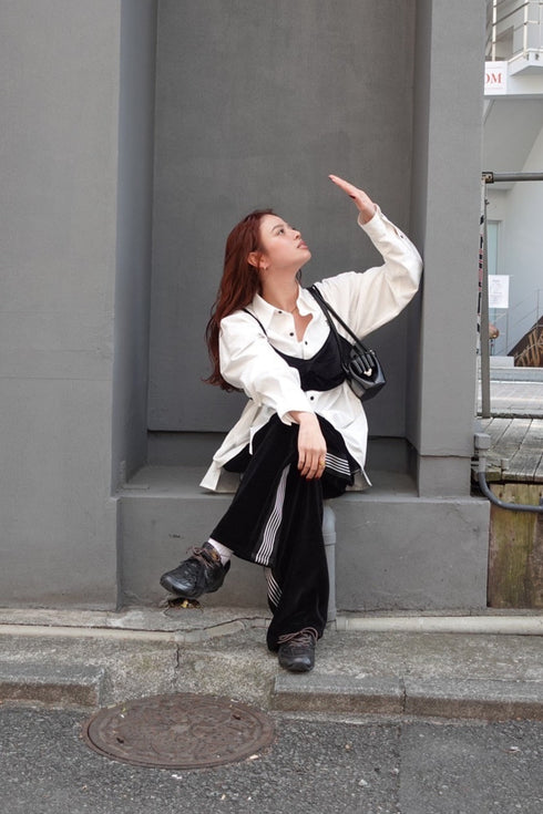 エンブロイダリーBIGシャツ